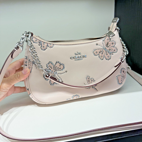 Coach Teri Shoulder Bag With Butterfly Print CCE92 & Gift Receipt Authentic ‼️ - Picture 3 of 12